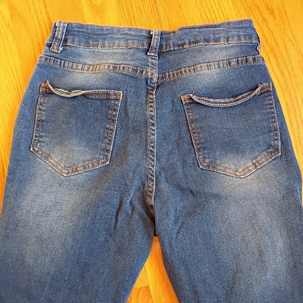 SHEIN SXY High Waist Ripped Raw Hem Flare Leg Jeans Size 21/Medium